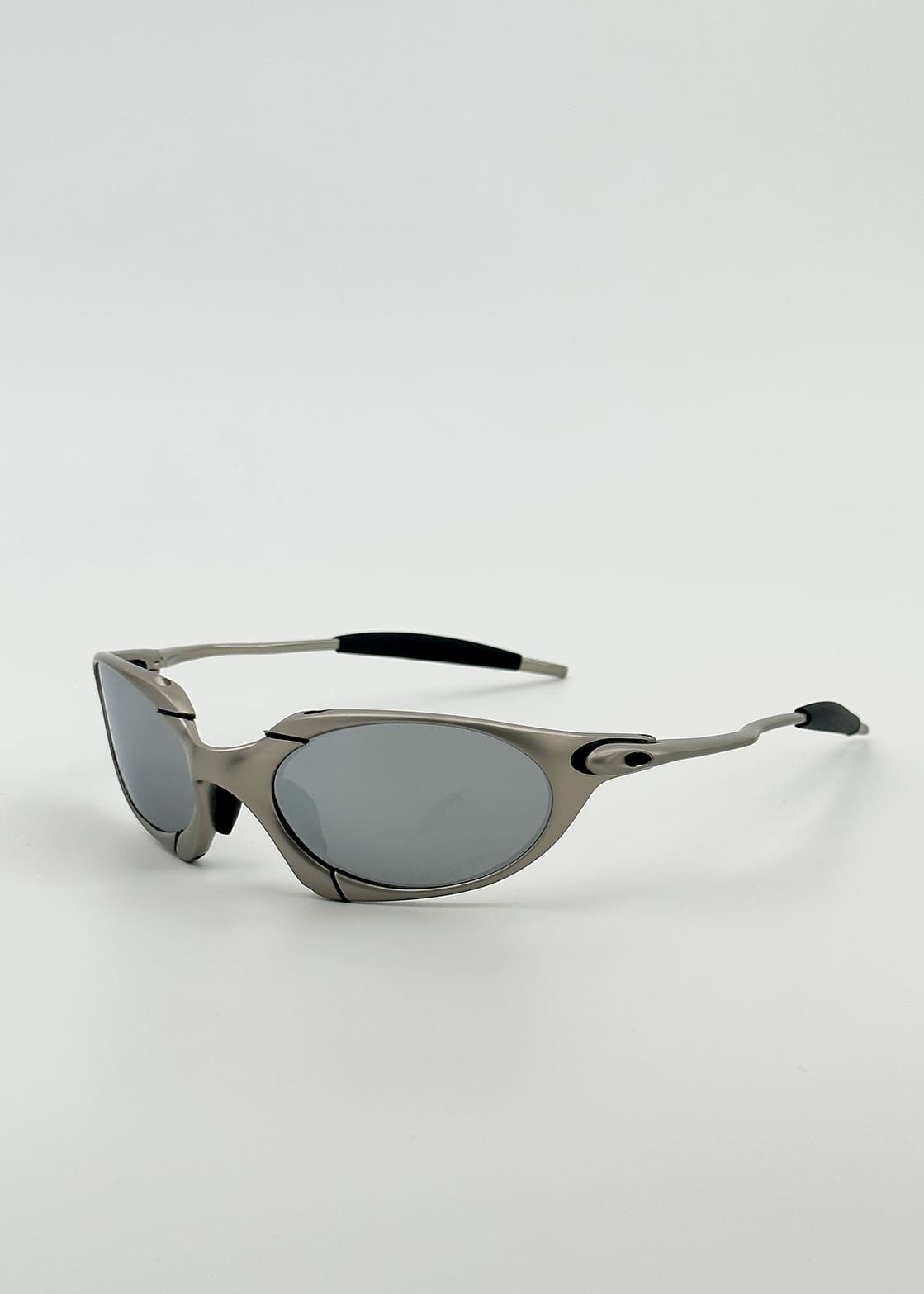 ETHAN - METAL EDITION