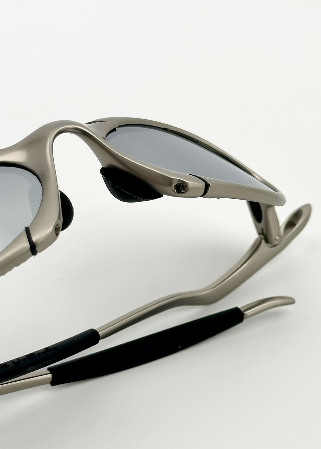 ETHAN - METAL EDITION